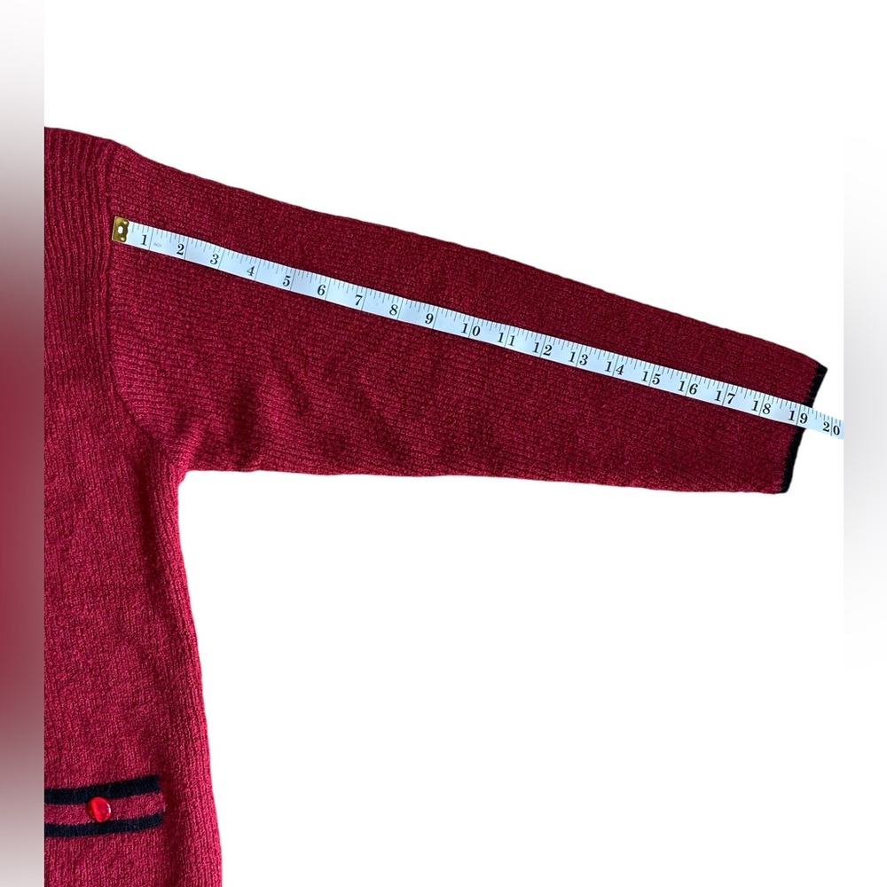 Vintage short knit cardigan red, black trim Jackie O style, EUC Size S/M retro - Picture 6 of 9